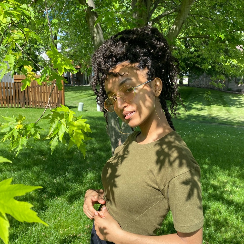 Meet your Posher, Rebecca